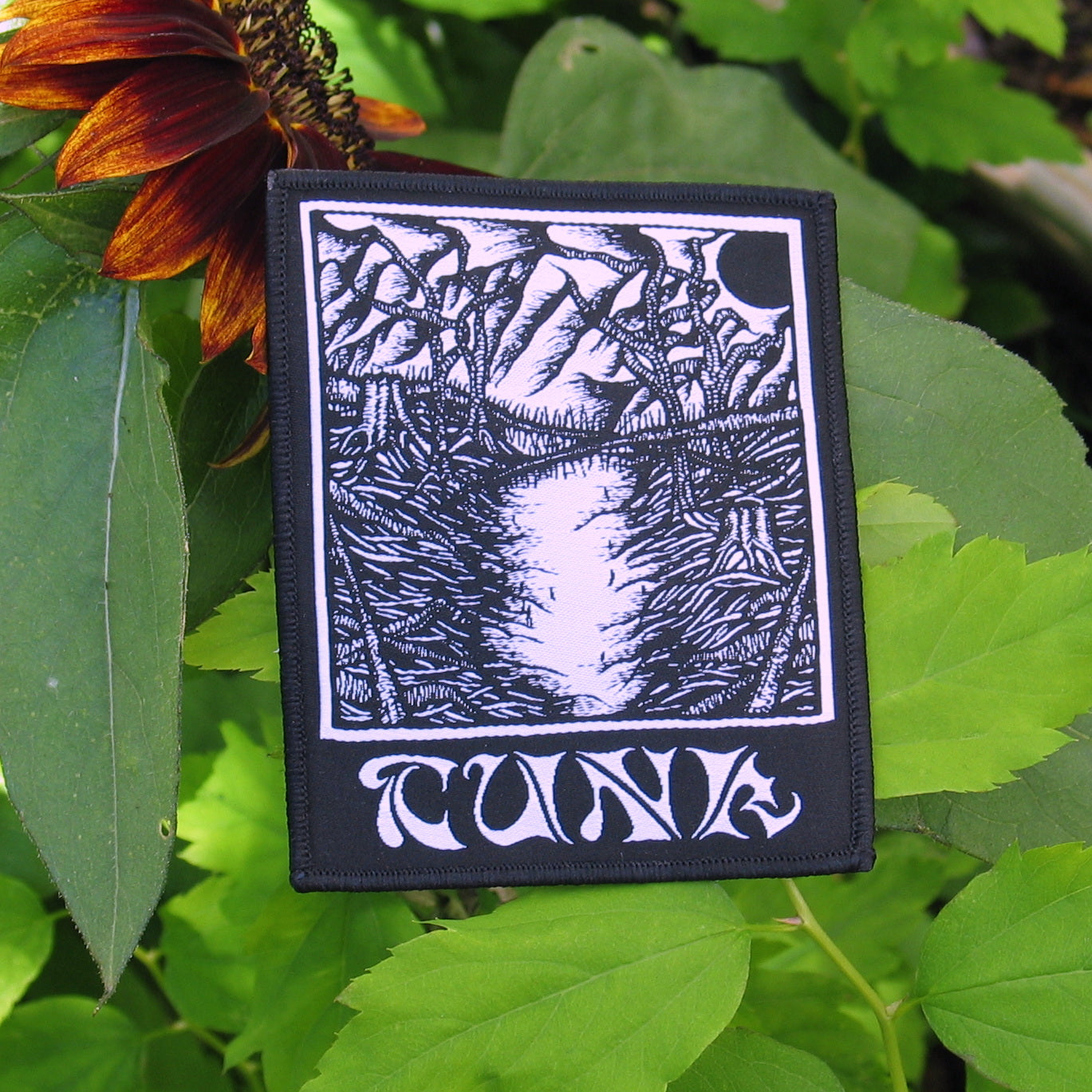 Embroidered Tunk patch
